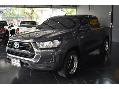 TOYOTA Hilux Revo Double Cab Z Edition 4x2 2.4 Entry MT ปี2021